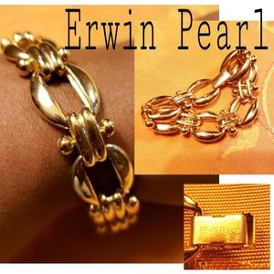 Vintage Erwin Pearl gold bar link 8" bracelet. Excellent Condition